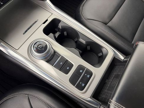 Certified 2023 Ford Explorer Limited image 22