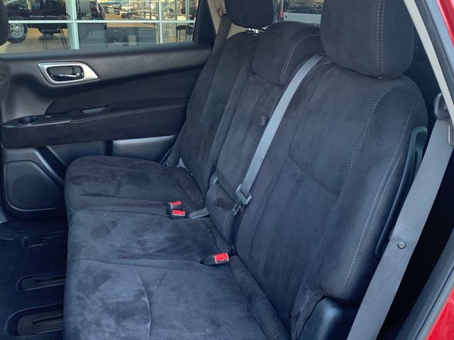 Used 2014 Nissan Pathfinder S FWD image 9