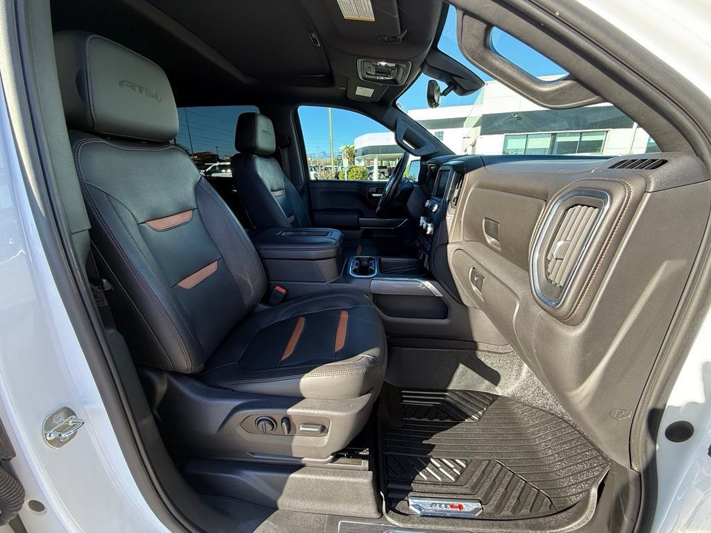 Used 2020 GMC Sierra 1500 AT4 w/ Off-Road Performance Package AWD/4WD image 20