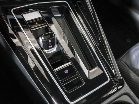 New 2026 Volkswagen Golf image 29