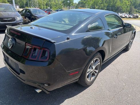 Used 2013 Ford Mustang Premium w/ Security Pkg RWD image 5