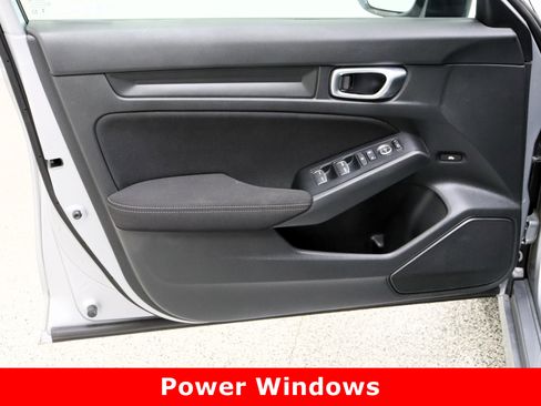 Used 2024 Honda Civic Sport image 12