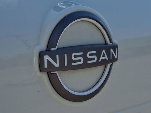 Used 2023 Nissan Rogue SV AWD/4WD image 29