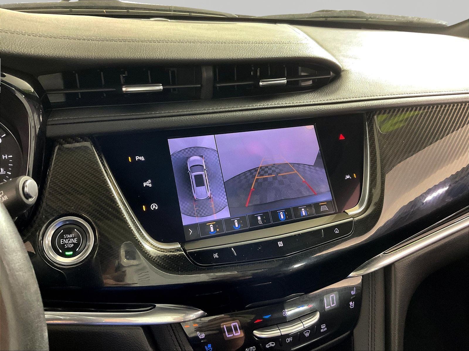Used 2020 Cadillac XT6 Sport AWD/4WD image 14
