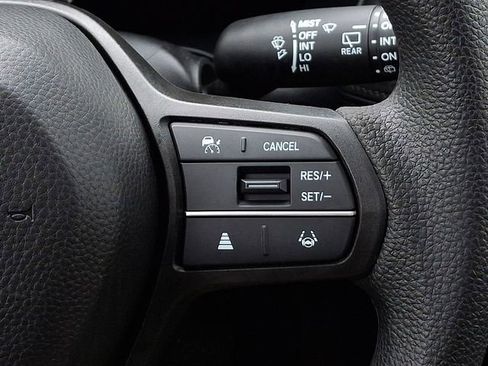 Certified 2024 Honda HR-V LX image 23