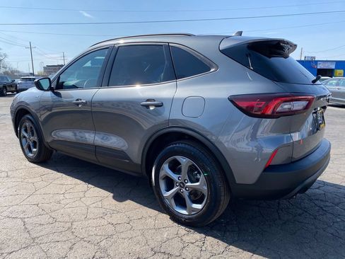 Used 2025 Ford Escape ST-Line Select AWD/4WD image 6