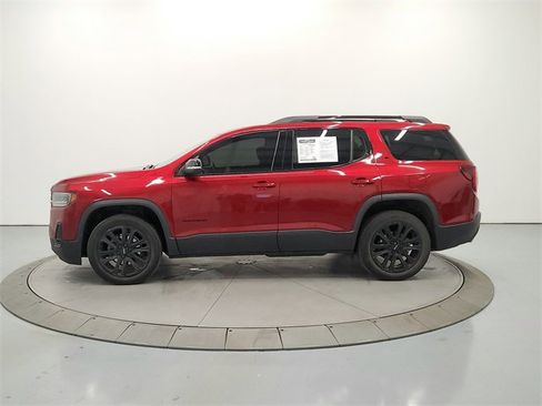 Used 2022 GMC Acadia SLE w/ Driver Convenience Package image 4