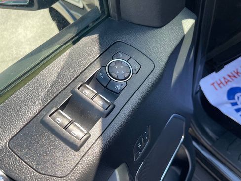 Used 2016 Ford F150 Lariat w/ Equipment Group 502A Luxury AWD/4WD image 23