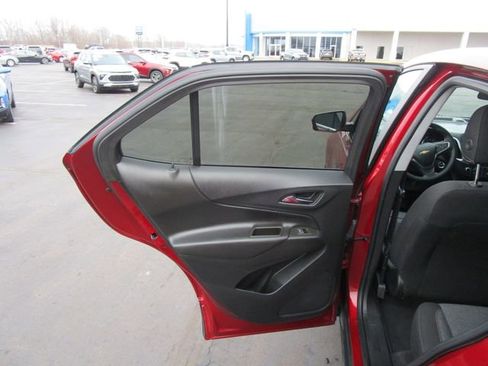 Used 2023 Chevrolet Equinox LT AWD/4WD image 21