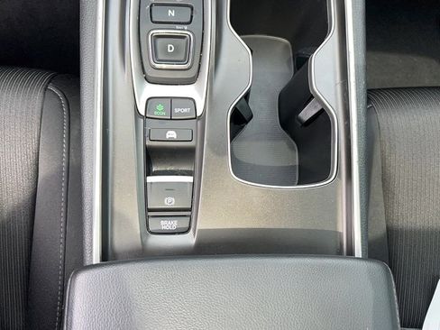 Used 2021 Honda Accord EX image 22