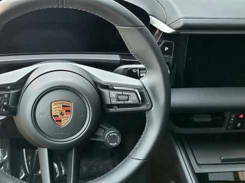 Certified 2025 Porsche Macan Electric RWD image 18