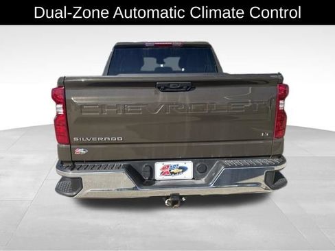 Used 2023 Chevrolet Silverado 1500 LT AWD/4WD image 7