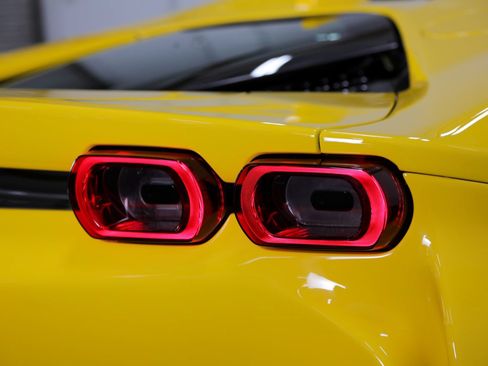 Used 2025 Ferrari SF90 Spider AWD/4WD image 27