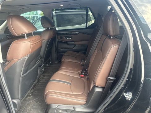 Used 2024 Honda Pilot Elite image 5