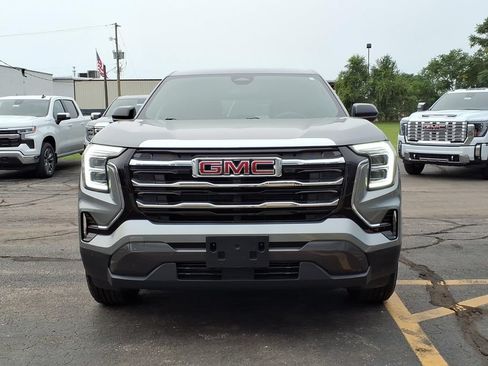 Used 2025 GMC Terrain Elevation AWD/4WD image 2