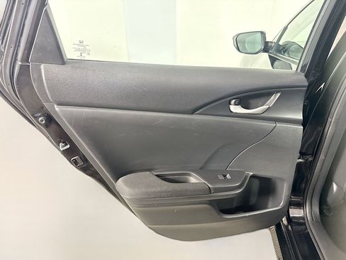 Used 2019 Honda Civic LX image 25