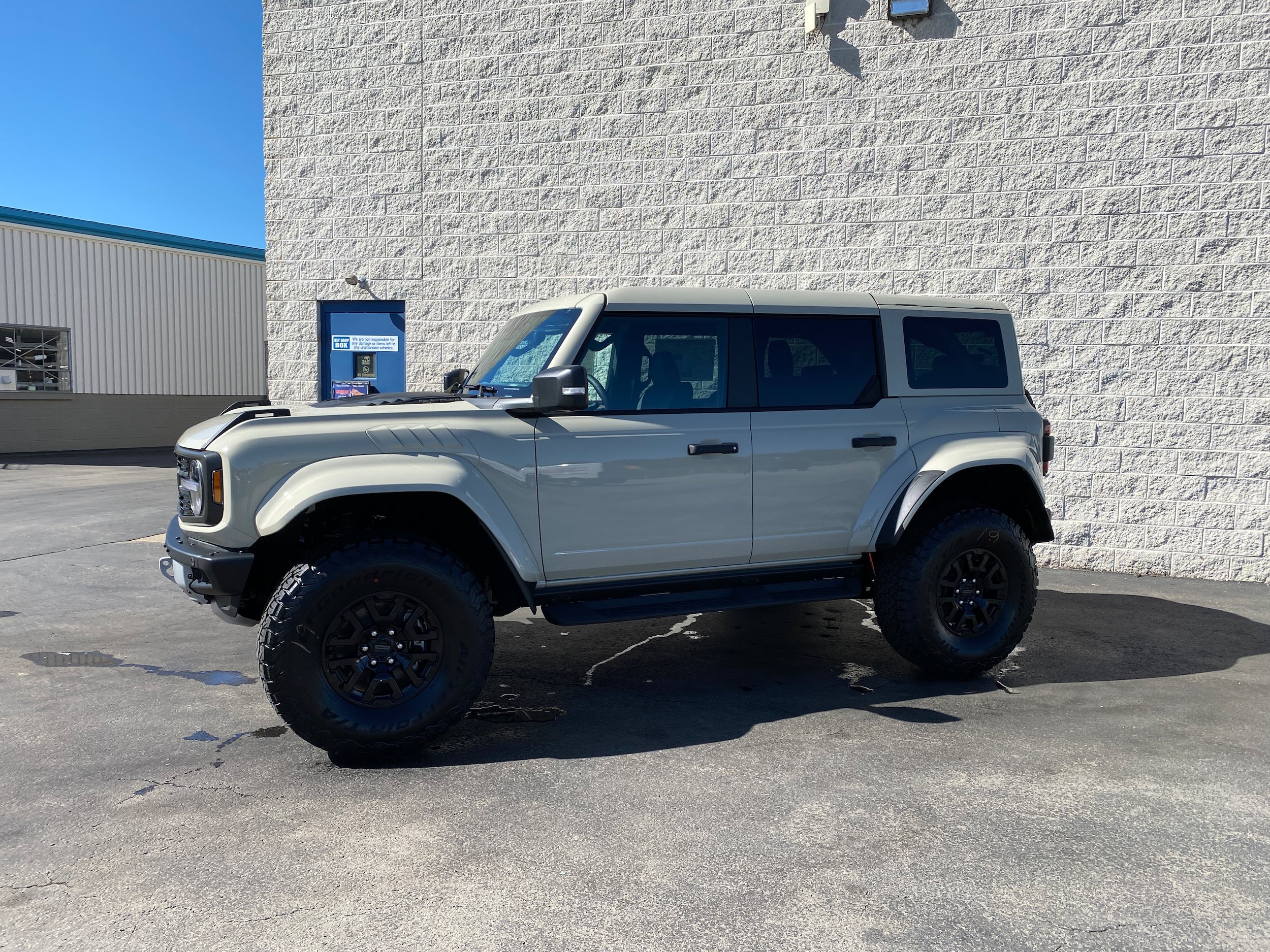 New 2026 Ford Bronco Raptor AWD/4WD image 5