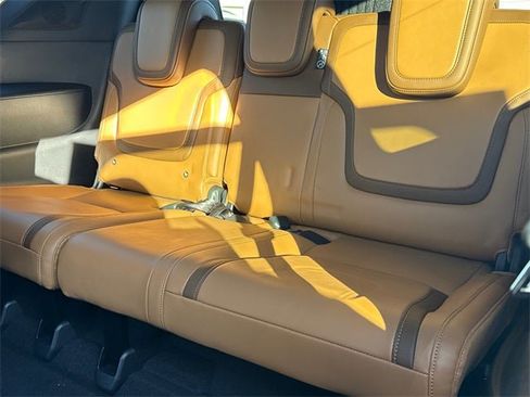 New 2026 Nissan Armada SL w/ Captain's Chari Seat Package image 16