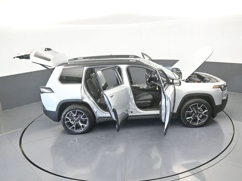 New 2026 Jeep Cherokee Overland image 66