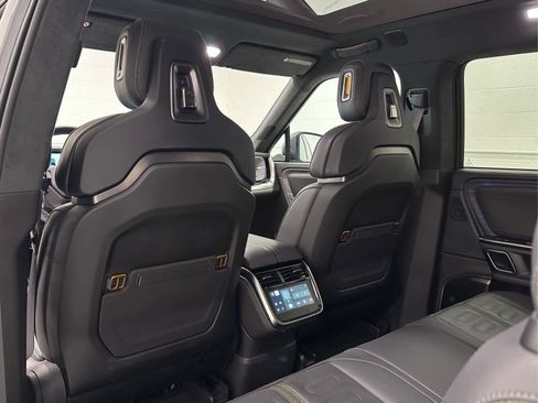 Used 2023 Rivian R1S Adventure image 14