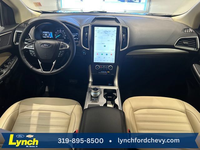 Used 2024 Ford Edge SEL AWD/4WD image 9