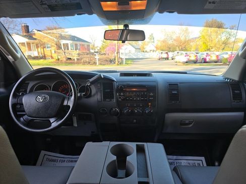 Used 2012 Toyota Tundra 4x4 Double Cab w/ Tow Pkg image 12