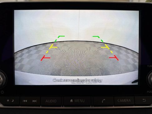 Used 2022 Nissan Sentra SR w/ Electronics Package FWD image 16