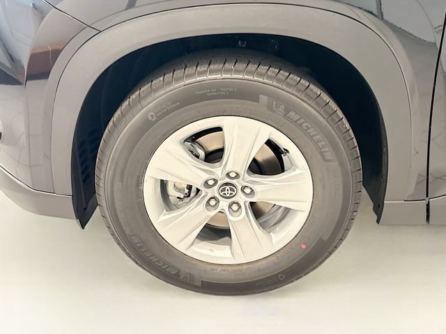 Certified 2025 Toyota Grand Highlander FWD image 25