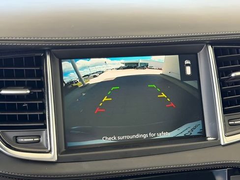 Used 2022 INFINITI QX50 Luxe image 22