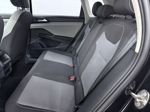 Used 2022 Volkswagen Taos S FWD image 23