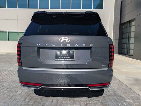 Used 2026 Hyundai Palisade Calligraphy AWD/4WD image 6