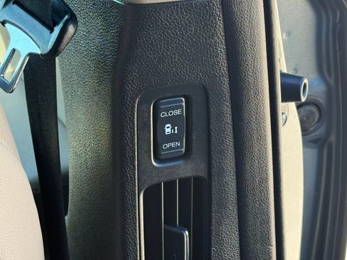 Used 2020 Honda Odyssey Elite image 28