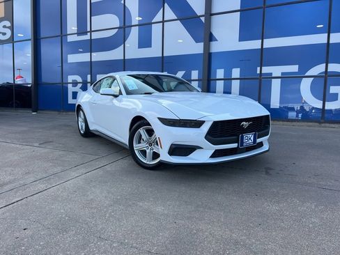 New 2026 Ford Mustang Coupe image 1