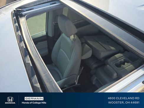 Certified 2023 Honda Odyssey EX-L image 4