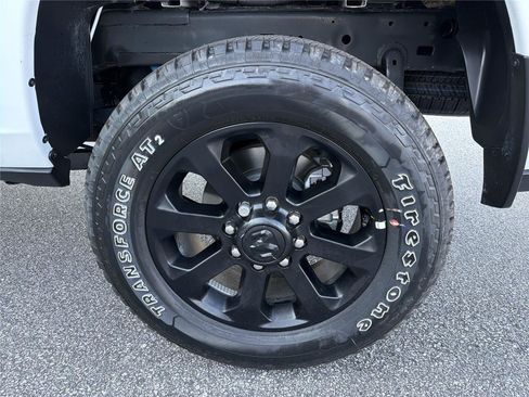New 2026 RAM 2500 Big Horn AWD/4WD image 18
