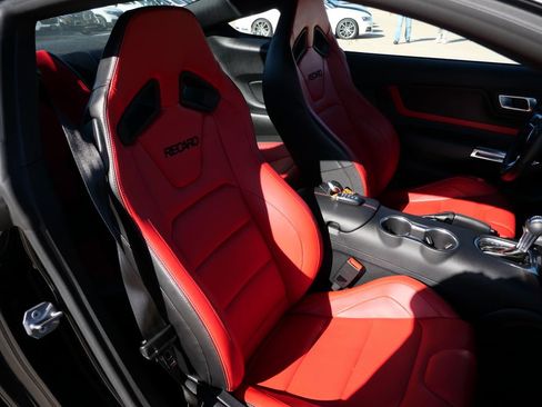 Used 2022 Ford Mustang GT Premium w/ GT Performance Package RWD image 18