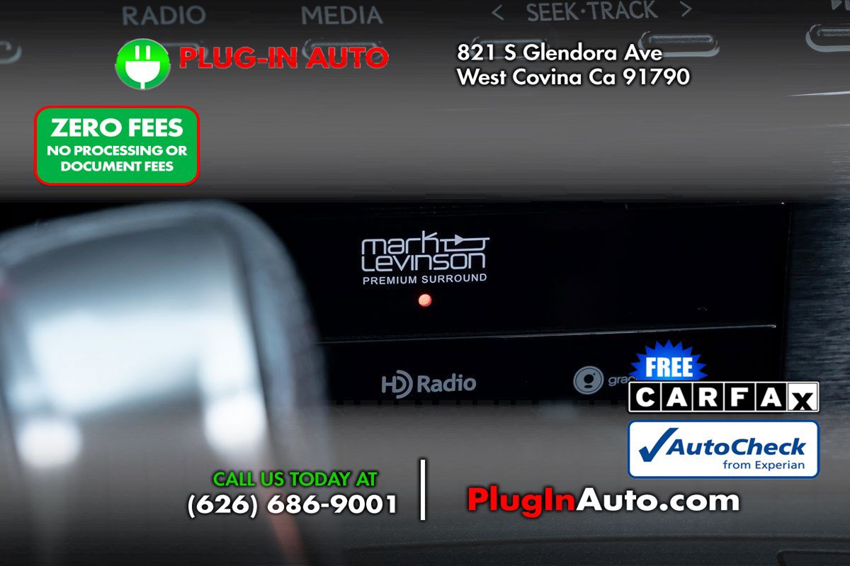Used 2023 Lexus IS 500 w/ Accessory Package RWD image 31