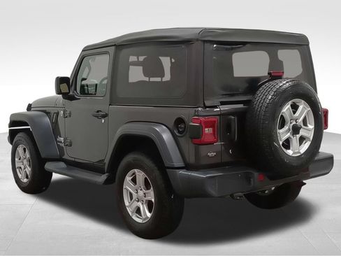 Used 2020 Jeep Wrangler Sport AWD/4WD image 8