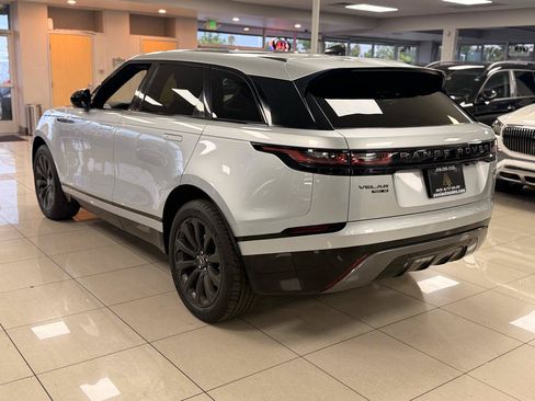 Used 2018 Land Rover Range Rover Velar R-Dynamic SE AWD/4WD image 5