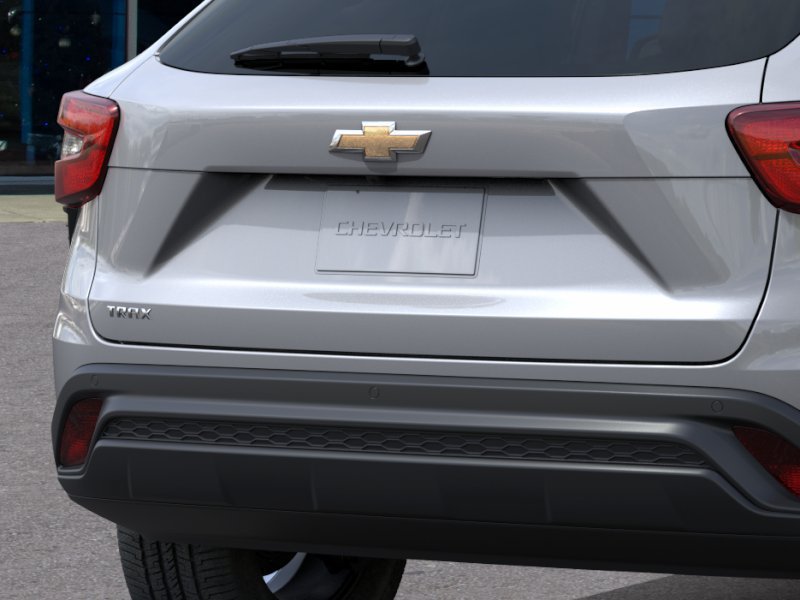 New 2026 Chevrolet Trax LS w/ LS Convenience Package FWD image 14