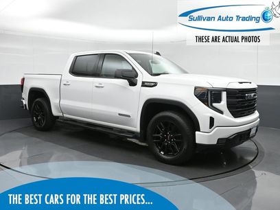 Used 2022 GMC Sierra 1500 Elevation w/ Preferred Package