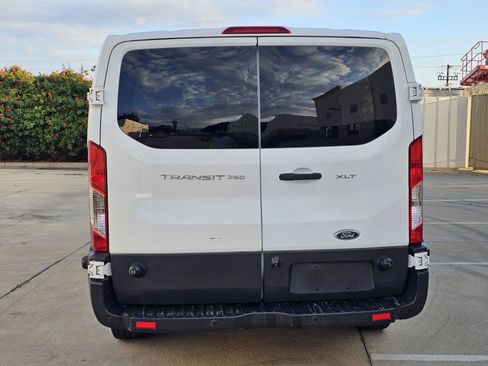 Used 2017 Ford Transit 350 XLT RWD image 6