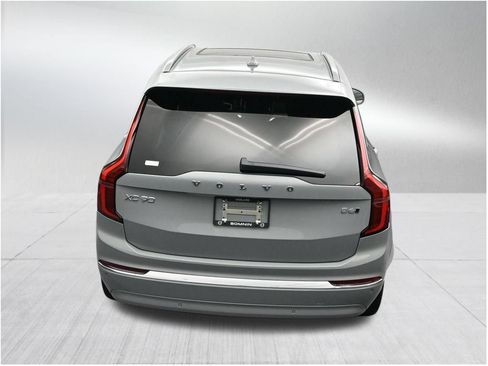 New 2026 Volvo XC90 B6 Plus AWD/4WD image 16