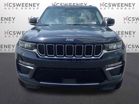 Used 2023 Jeep Grand Cherokee Limited image 8
