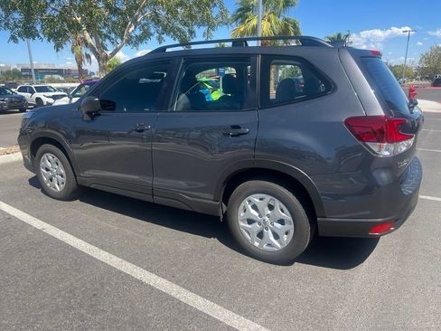 Used 2021 Subaru Forester w/ Popular Package #1 AWD/4WD image 33