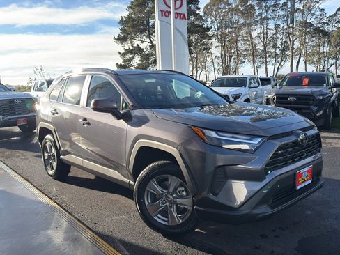New 2025 Toyota RAV4 XLE w/ Convenience Package image 6