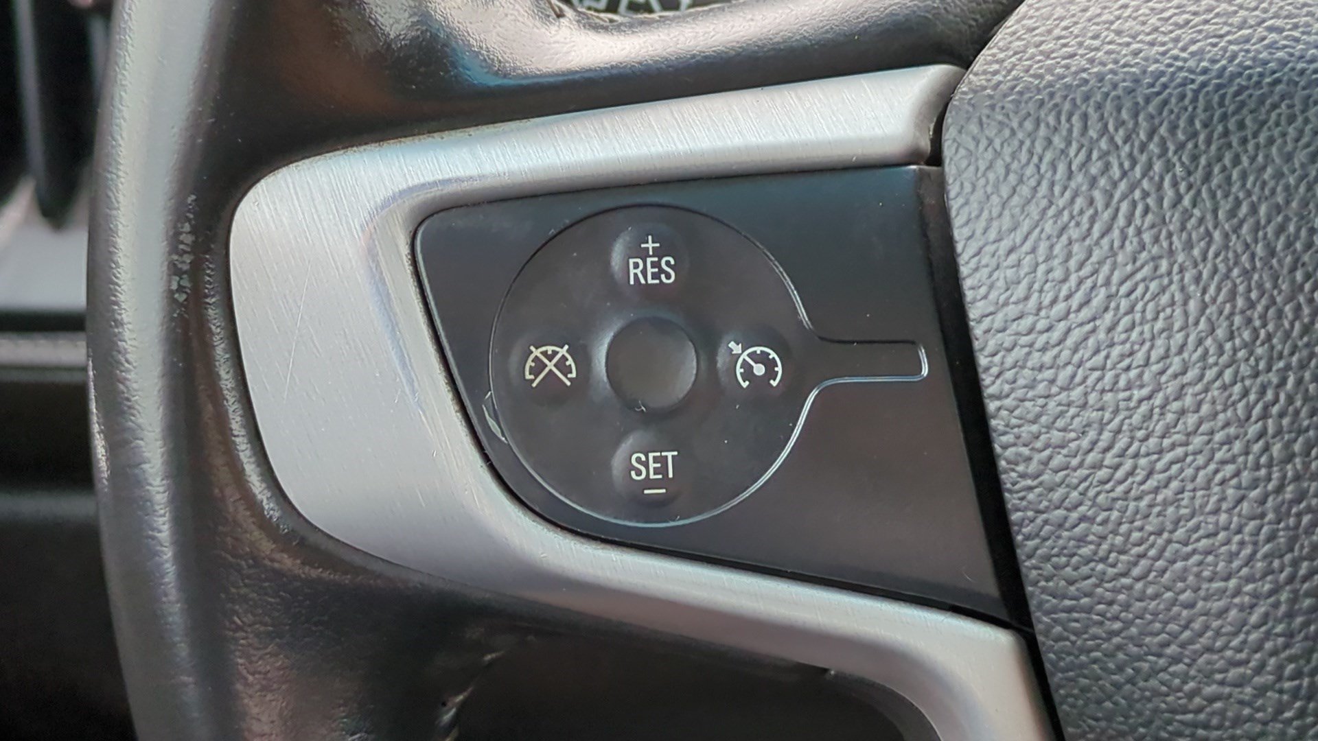 Used 2022 GMC Canyon Elevation RWD image 17