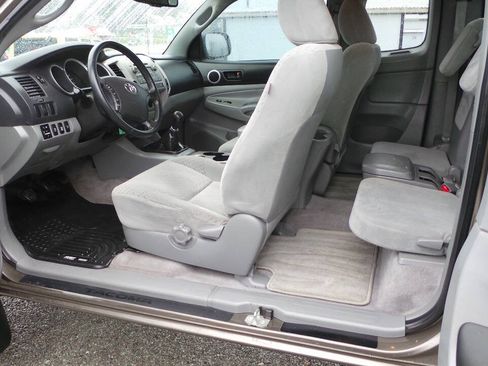Used 2009 Toyota Tacoma 4x4 Access Cab image 7