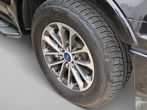 Used 2020 Ford F150 XLT w/ Equipment Group 302A Luxury image 4