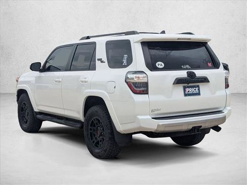 Used 2019 Toyota 4Runner TRD Off-Road Premium AWD/4WD image 7